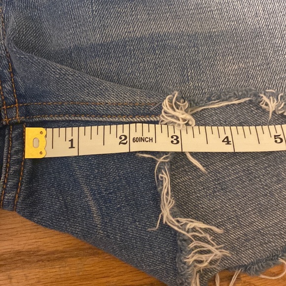 $11 CLEARANCE - Rag & Bone Dre Boyfriend Denim Cutoffs - Picture 11 of 14
